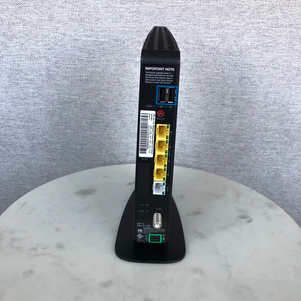 Verizon Fios Quantum Gateway Router - Picture 3 of 5